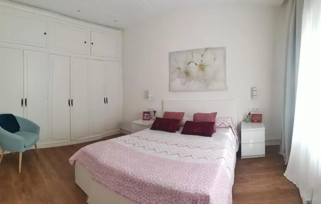 Valencia Habitaciones Barcelona Alojamento de Acomodação e Pequeno-almoço